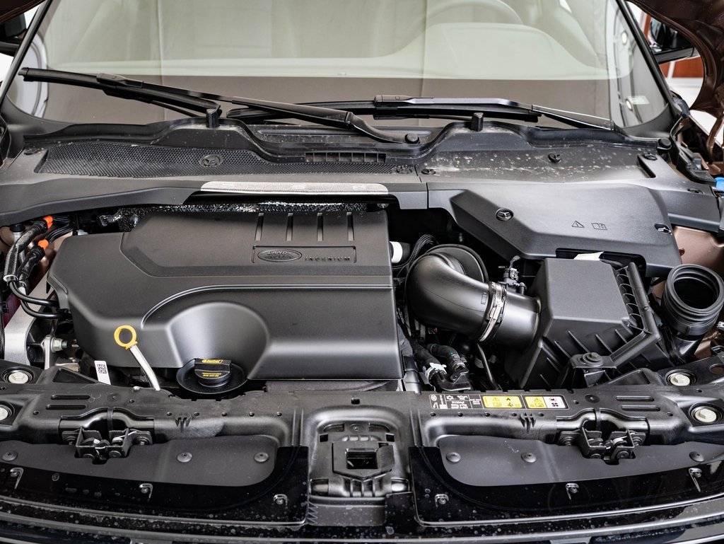 2026 Land Rover Range Rover Evoque Dynamic SE photo 34