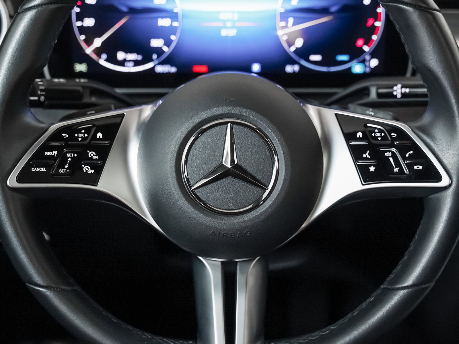 2025 Mercedes Benz C 300 Sedan photo 12