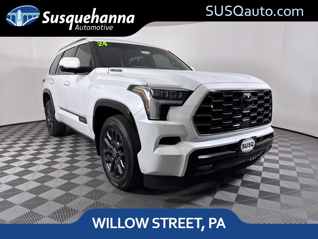 2024 Toyota Sequoia Platinum's photo