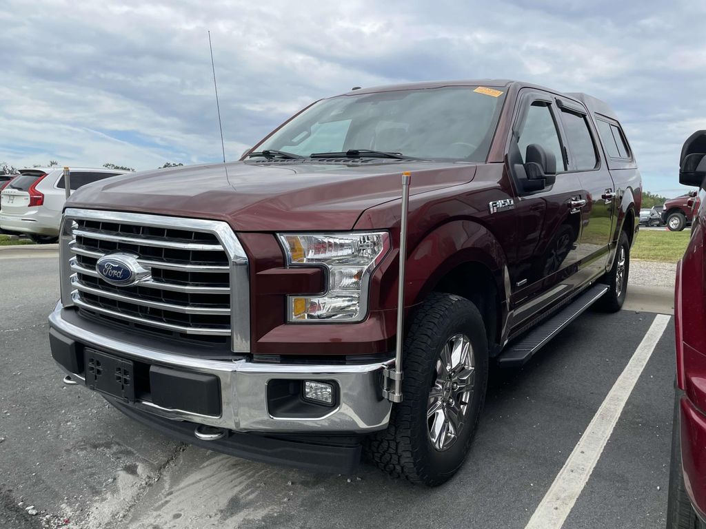 2017 Ford F-150 XLT photo 2