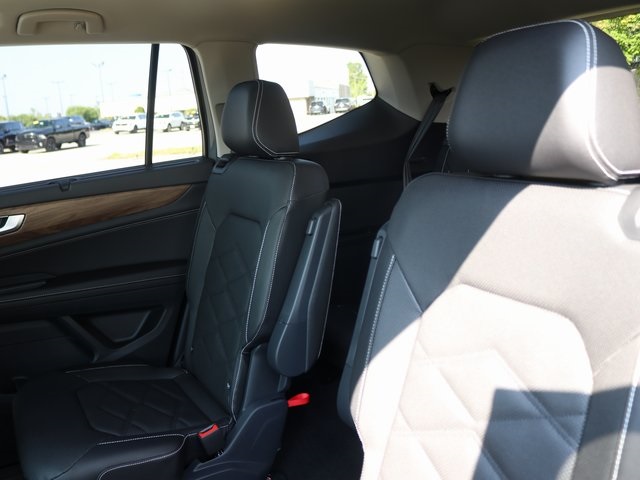 2026 Volkswagen Atlas SE Technology photo 22