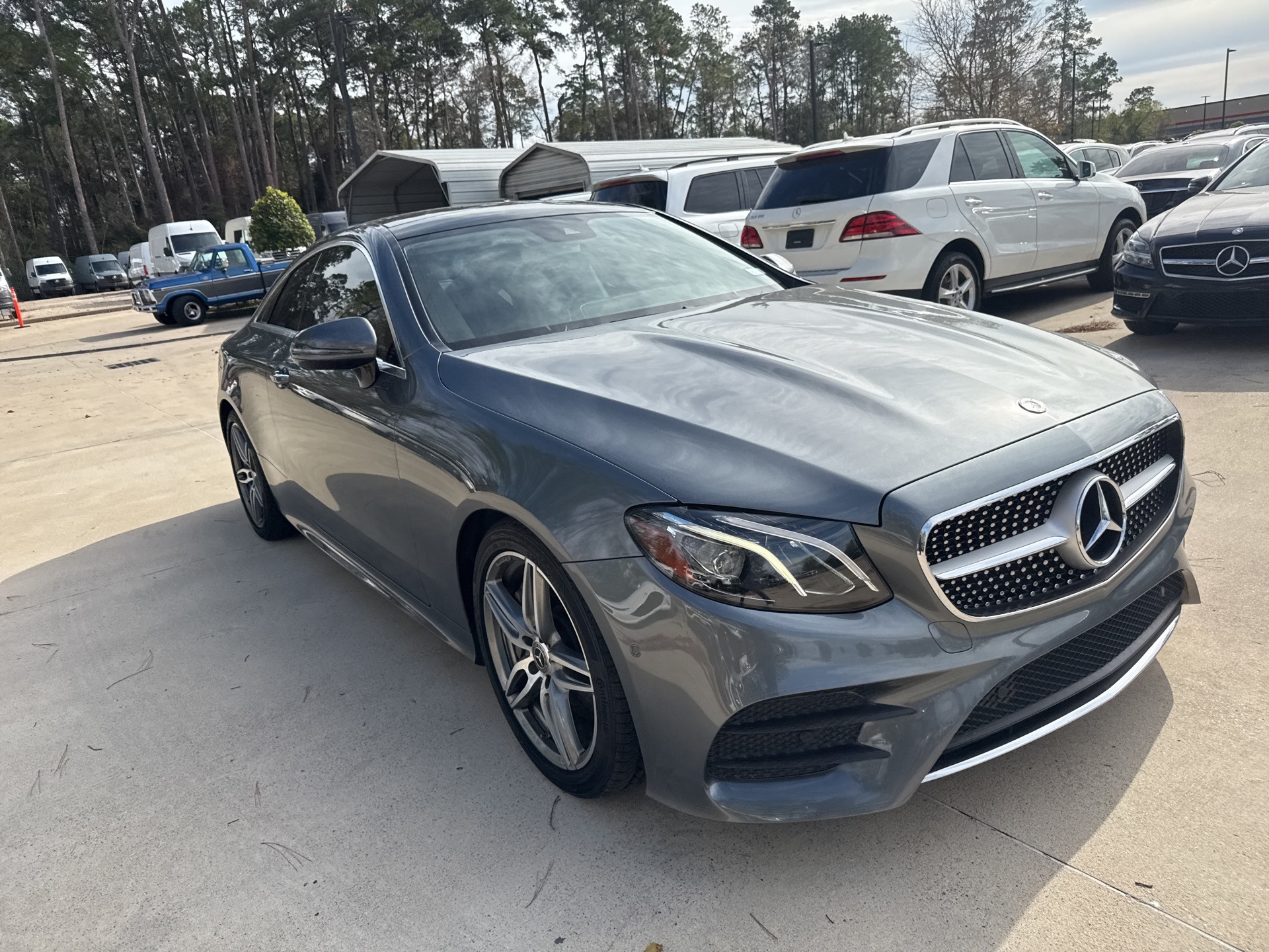 2018 Mercedes-Benz E-Class E400's photo