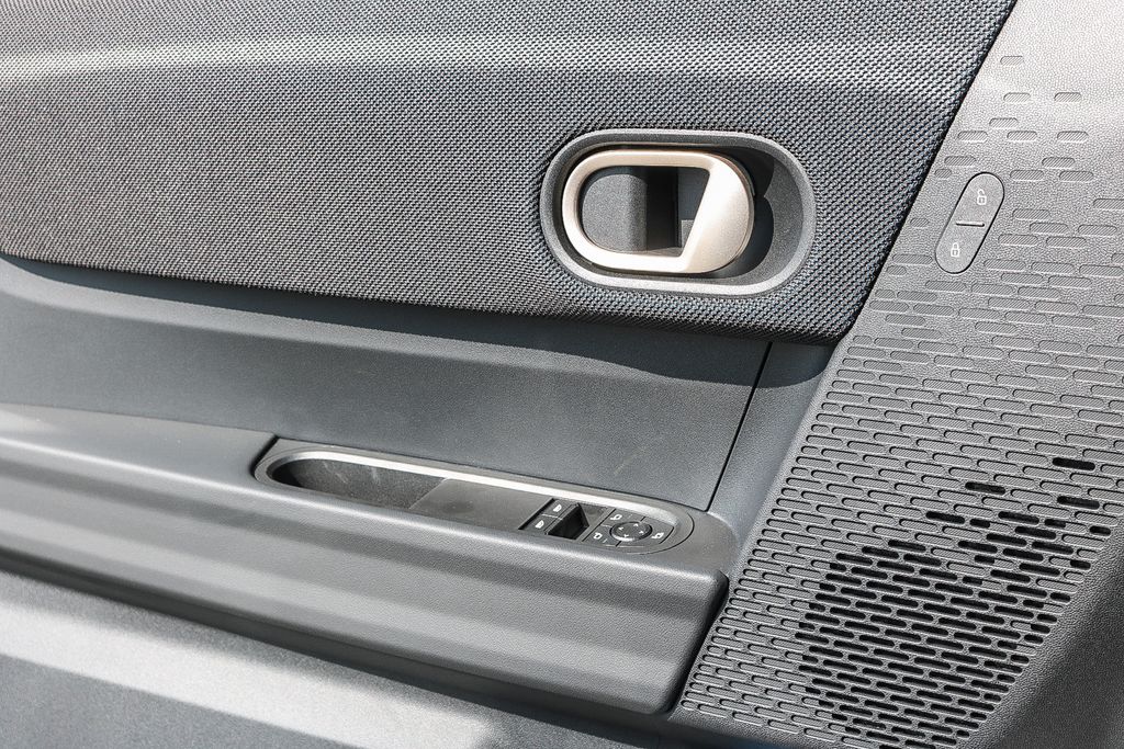 2025 Mini Cooper 2 Door Hardtop Signature photo 19