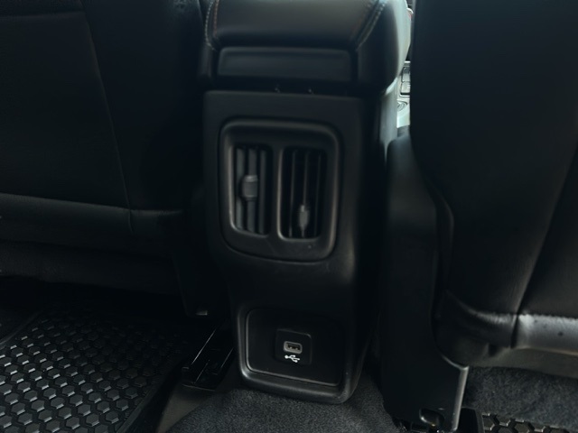 2018 Jeep Compass Latitude photo 16