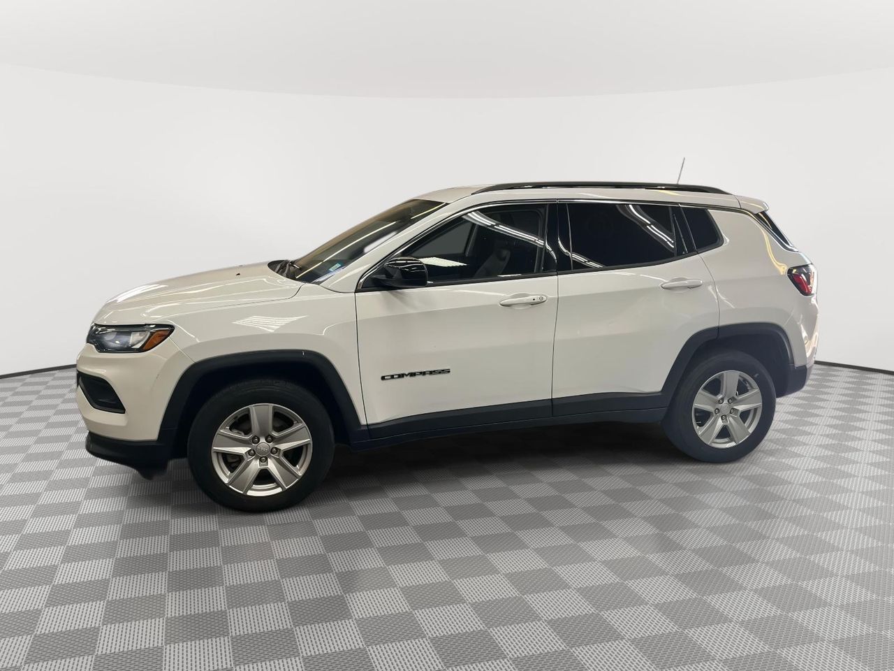 2022 Jeep Compass Latitude photo 6