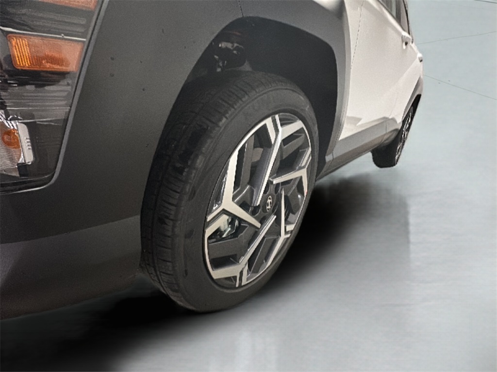 2026 Hyundai Kona SEL photo 4