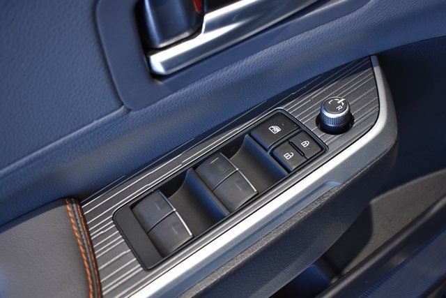 2023 Toyota Sienna XSE photo 17