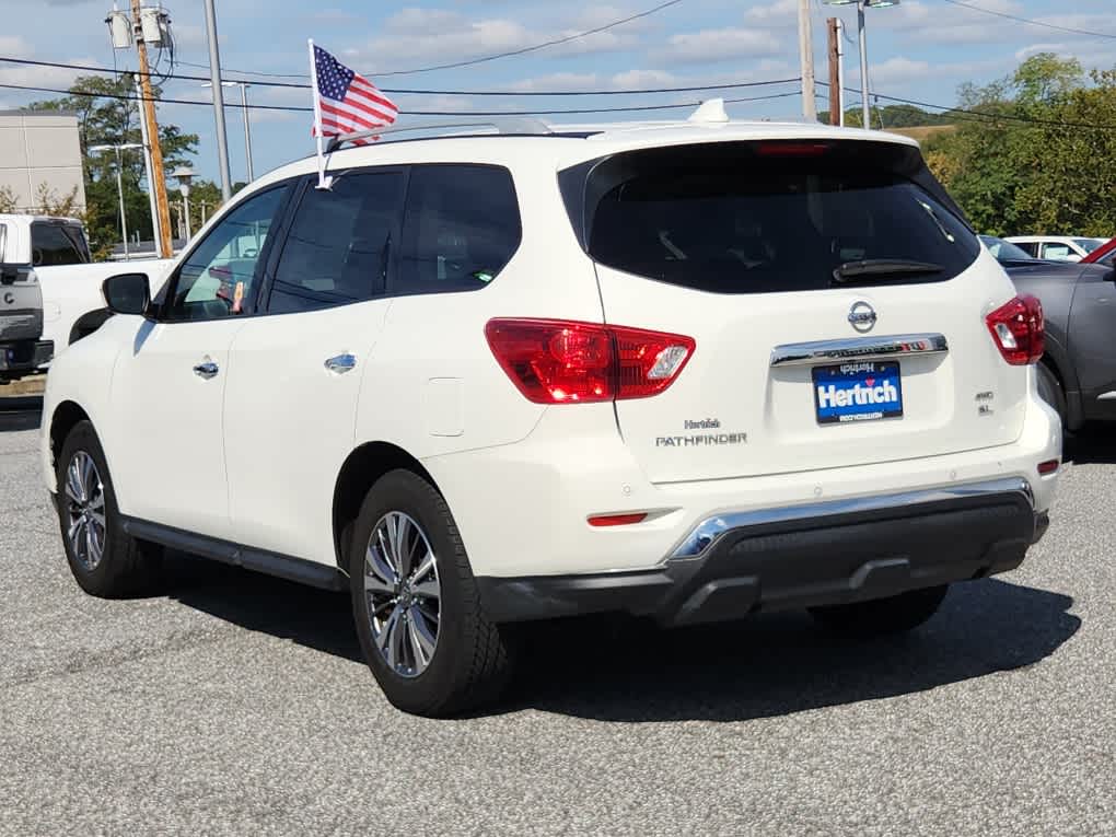 2020 Nissan Pathfinder SL 4x4 photo 4