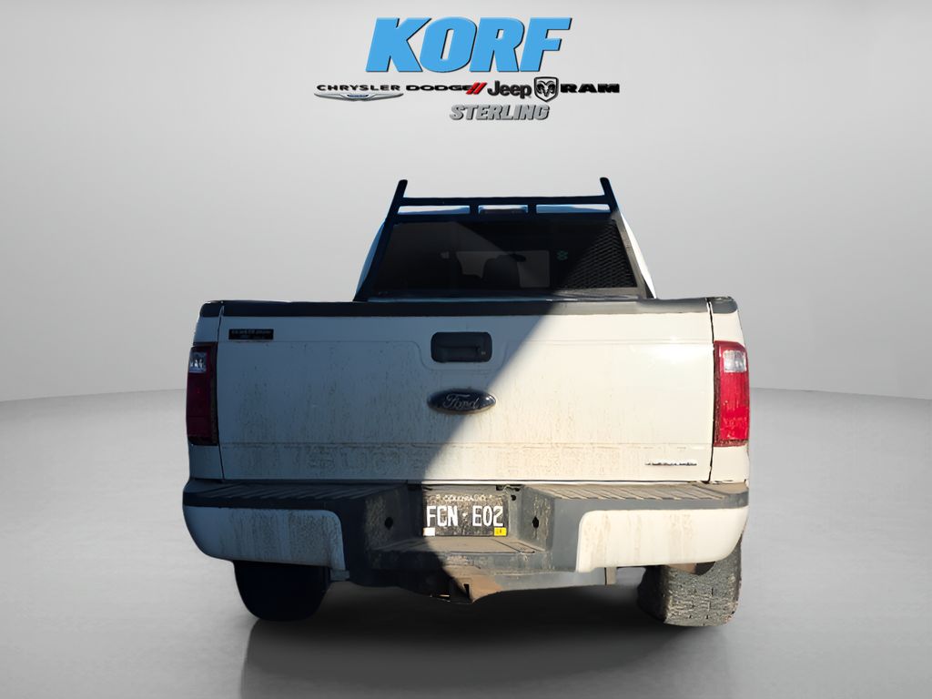 2015 Ford F-350 XLT photo 4