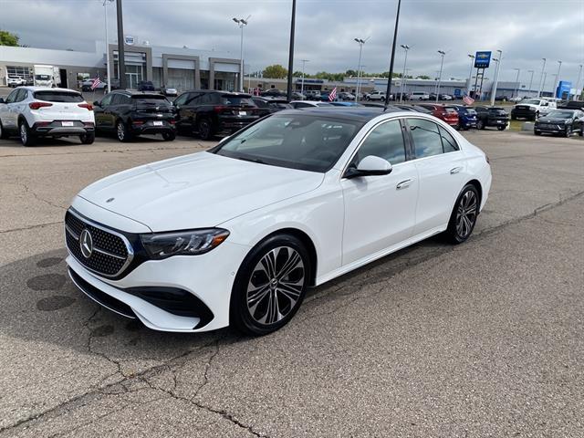 2025 Mercedes-Benz E-Class E350's photo