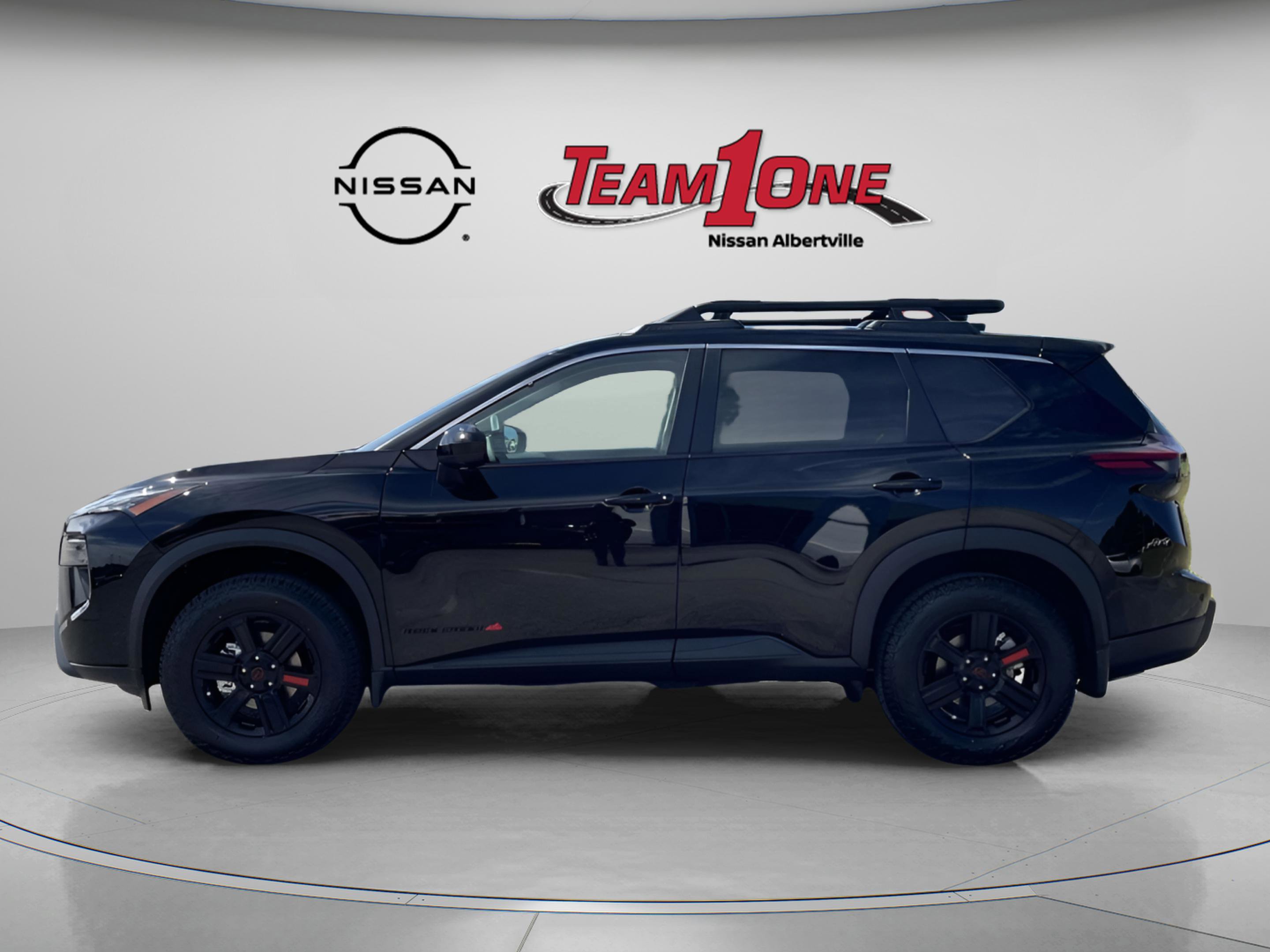 2026 Nissan Rogue SV photo 4