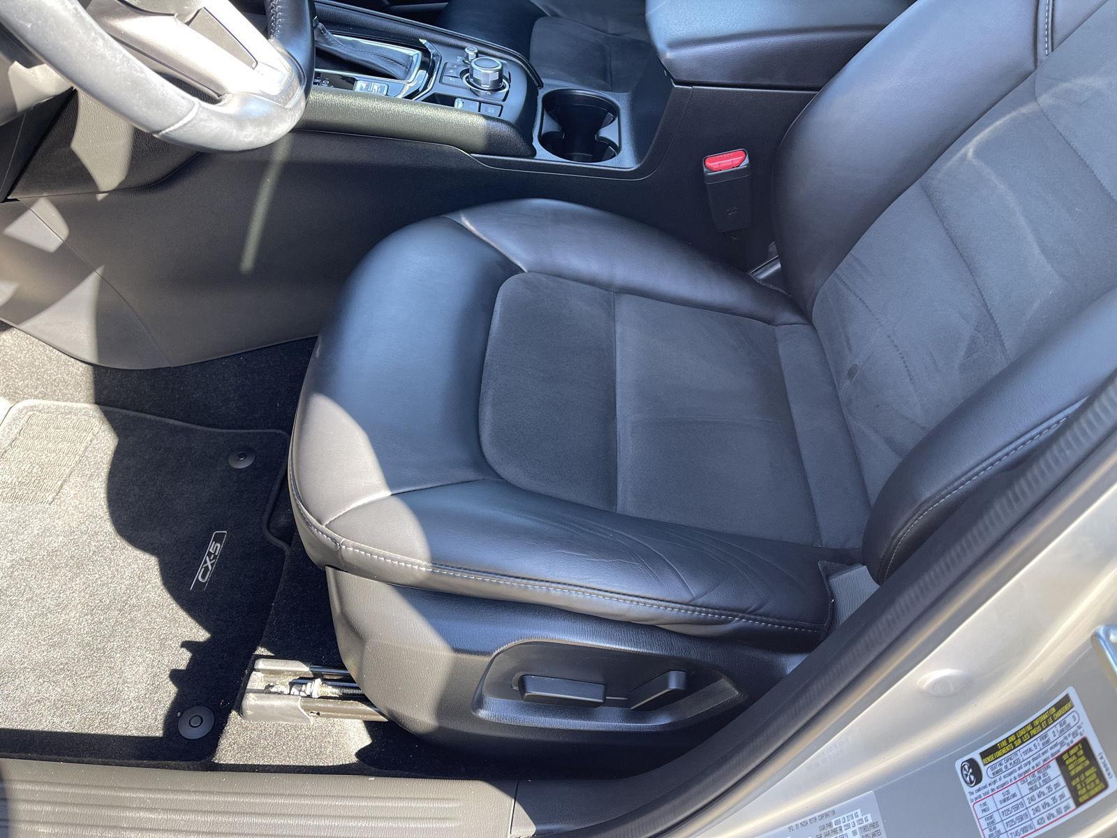 2018 Mazda CX-5 Touring photo 3