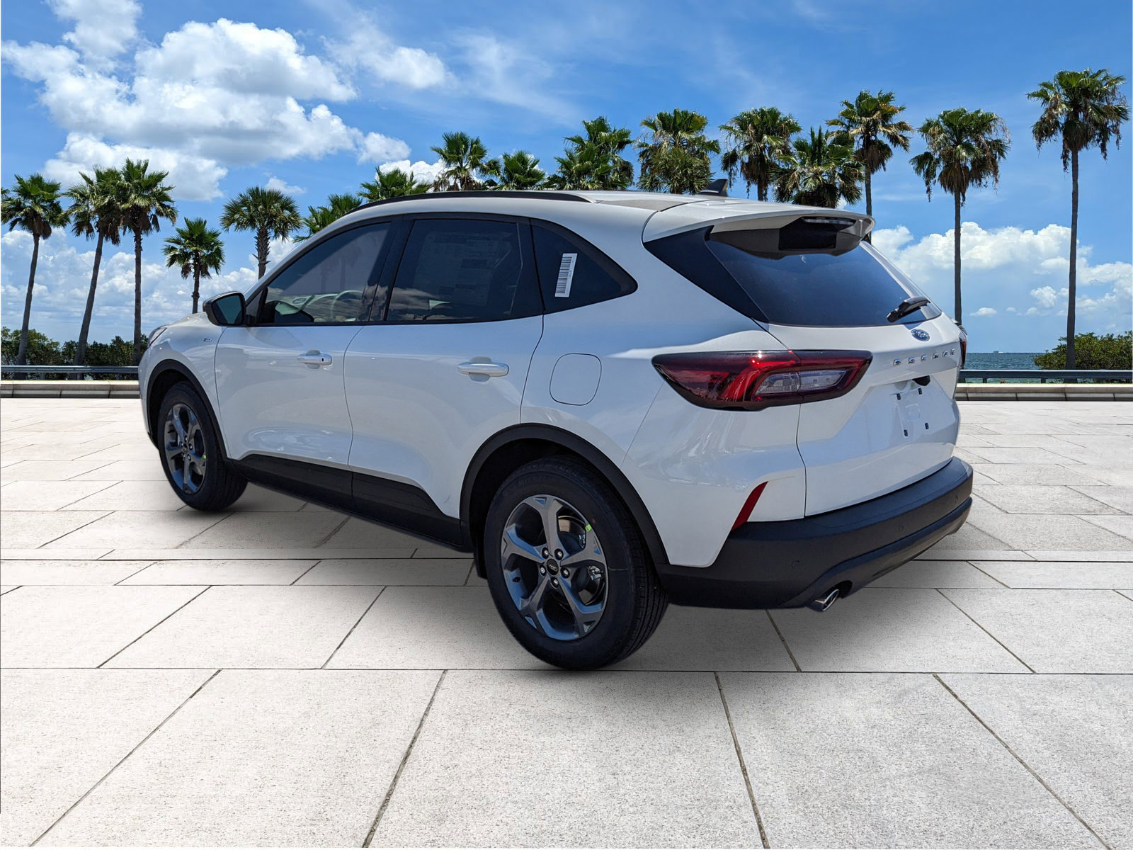 2026 Ford Escape ST-Line photo 6