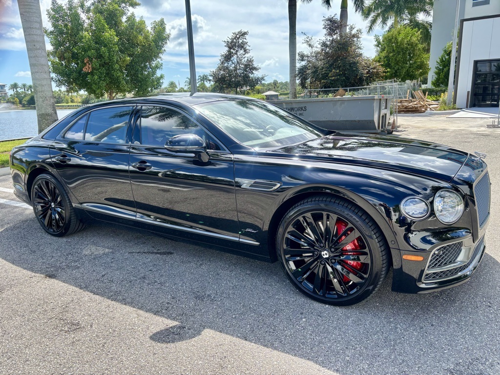 2024 Bentley Flying Spur Speed photo 4