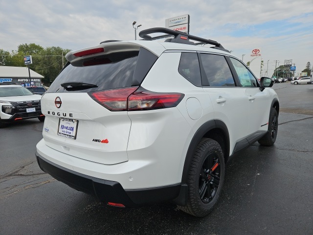 2026 Nissan Rogue SV photo 9