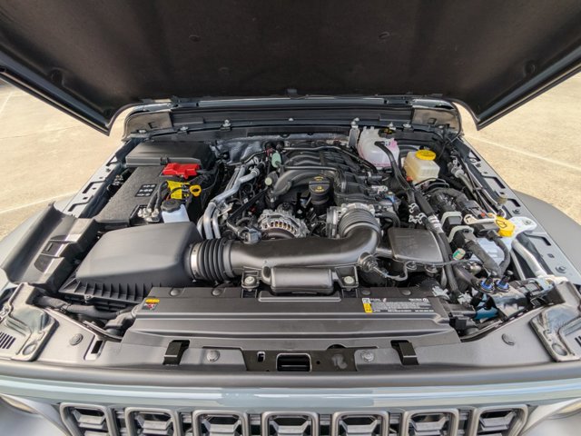 2025 Jeep Wrangler Sport S photo 31
