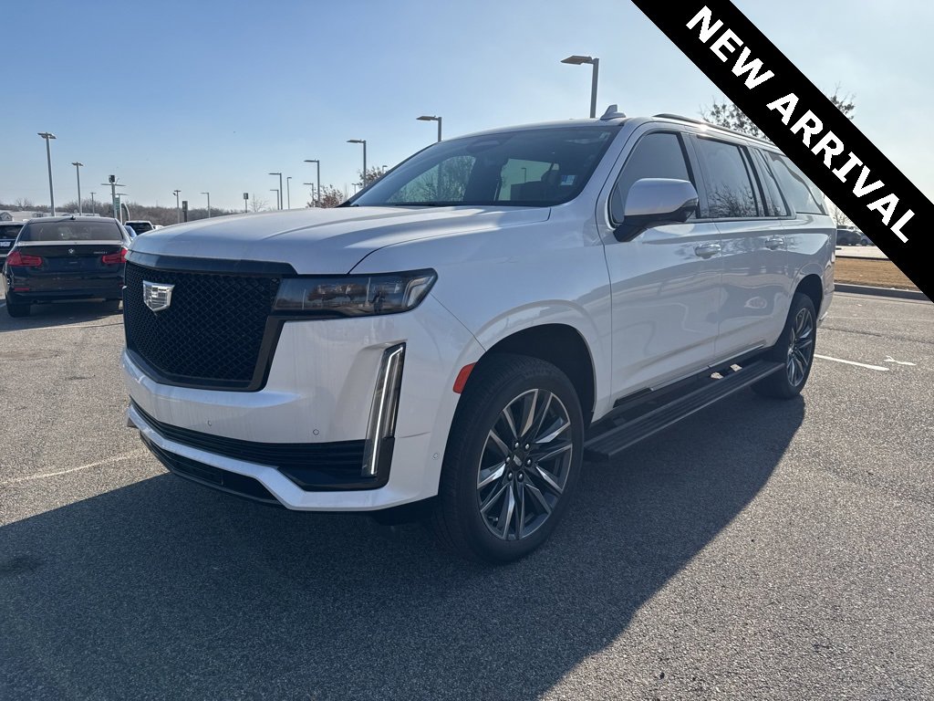 2023 Cadillac Escalade ESV Sport's photo