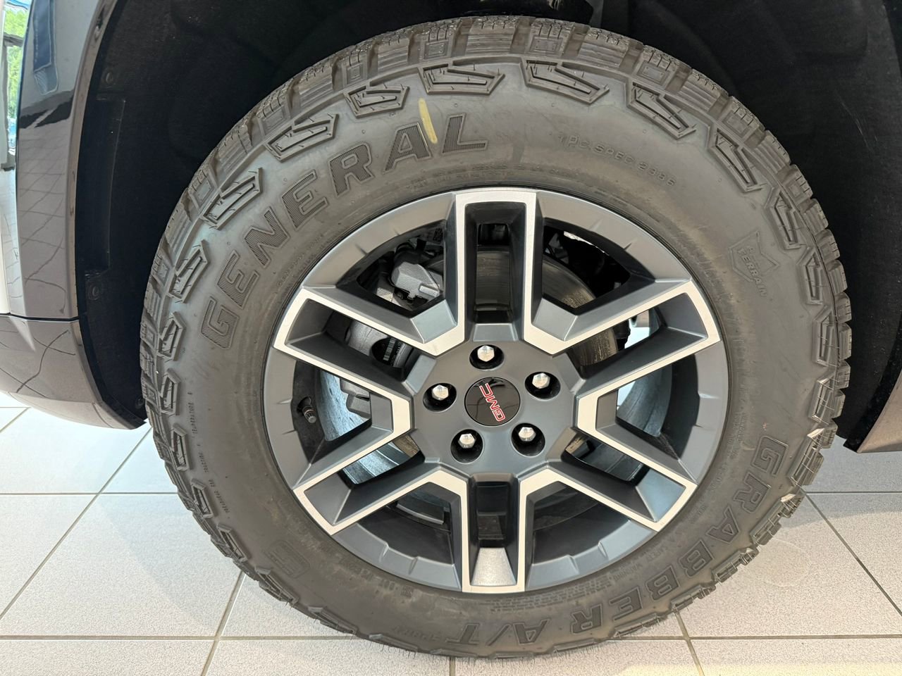 2026 Gmc Terrain AT4 photo 4