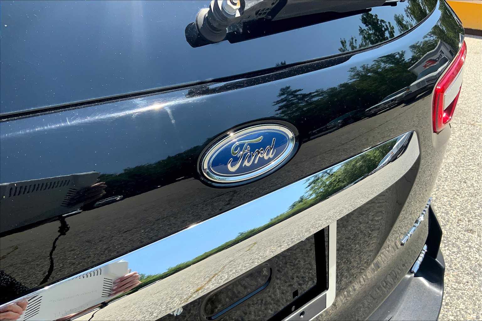 2019 Ford EcoSport Titanium photo 30