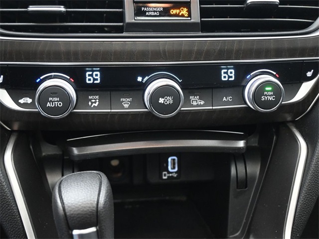 2020 Honda Accord EX photo 2