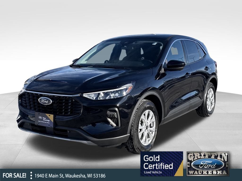 2023 Ford Escape Active's photo