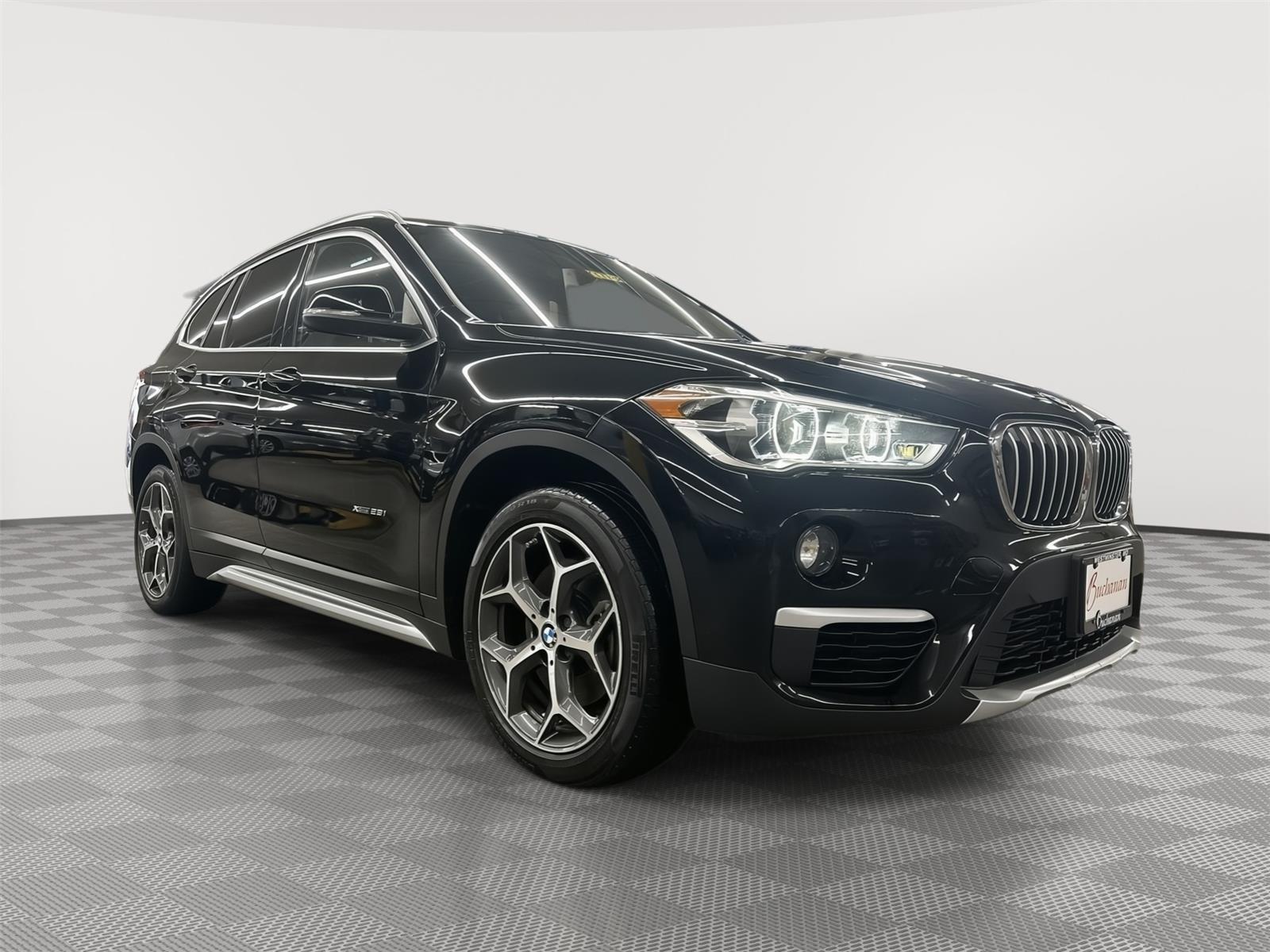 2017 Bmw X1 XDrive28i photo 3