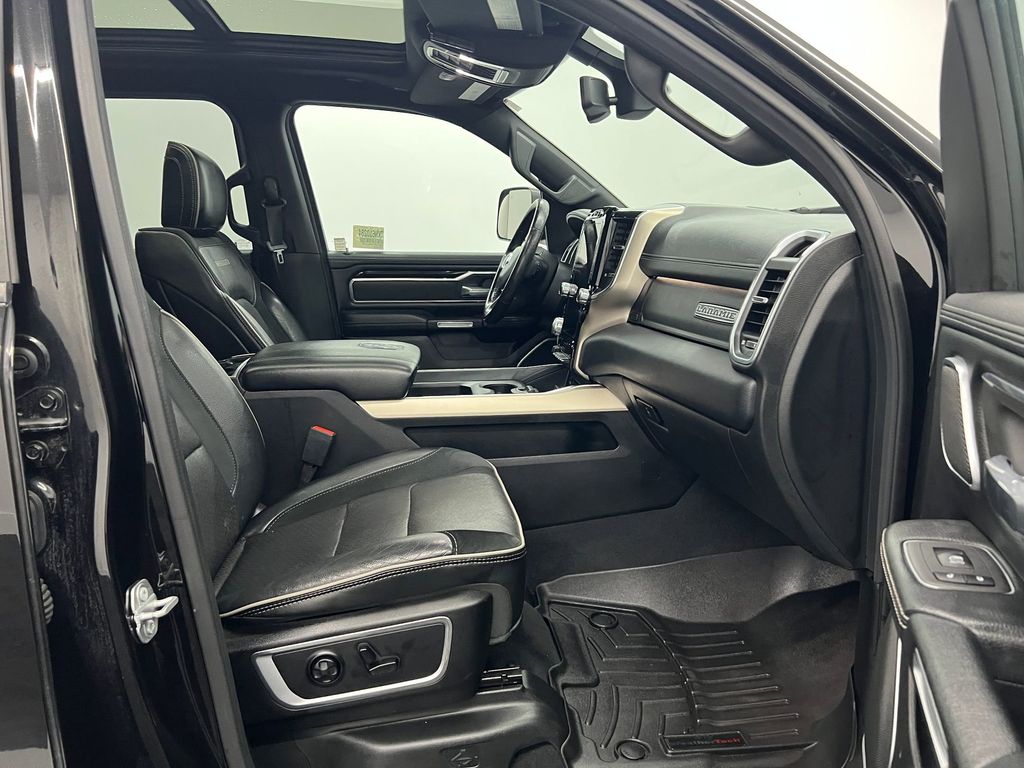 2019 Ram 1500 Laramie photo 27