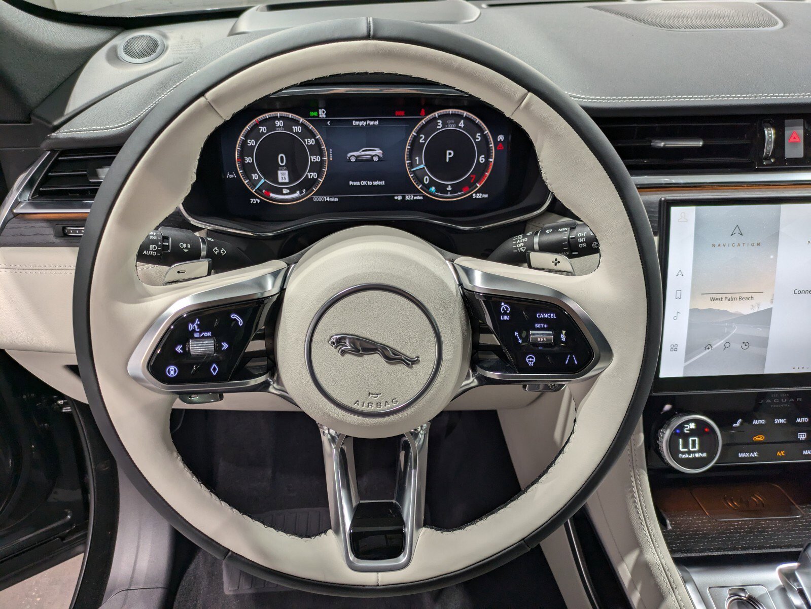 2025 Jaguar F-PACE R-Dynamic S photo 15