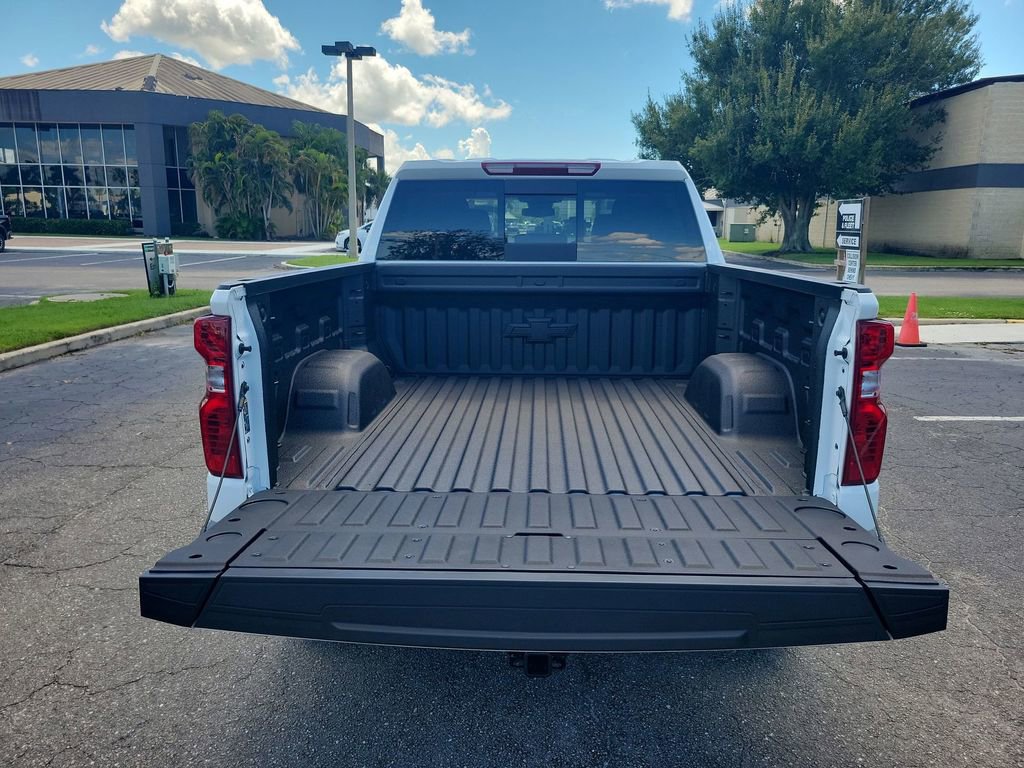 2026 Chevrolet Silverado 1500 LT photo 21