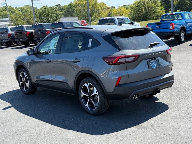 2025 Ford Escape ST-Line Select photo 3