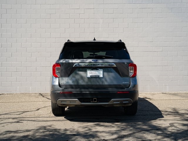 2023 Ford Explorer XLT photo 6
