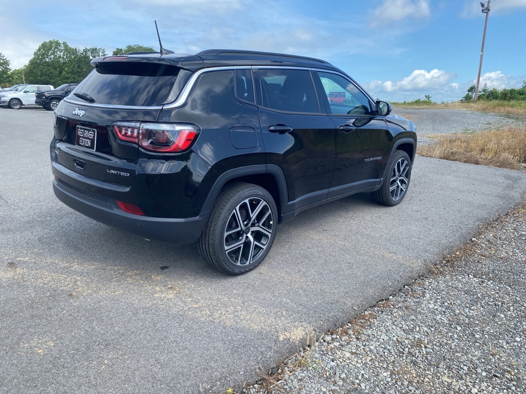 2025 Jeep Compass Limited photo 4