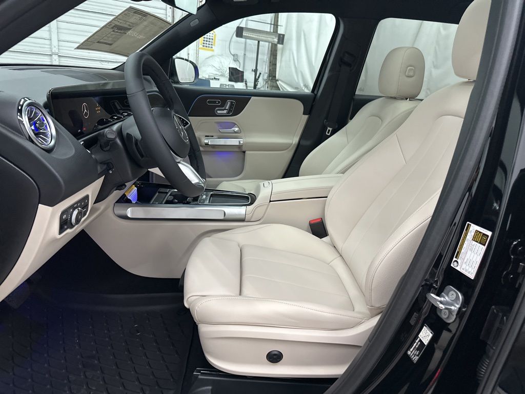 2026 Mercedes Benz GLB 250 4MATIC photo 18