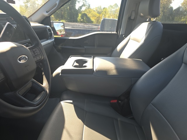 2022 Ford F-150 XL photo 3