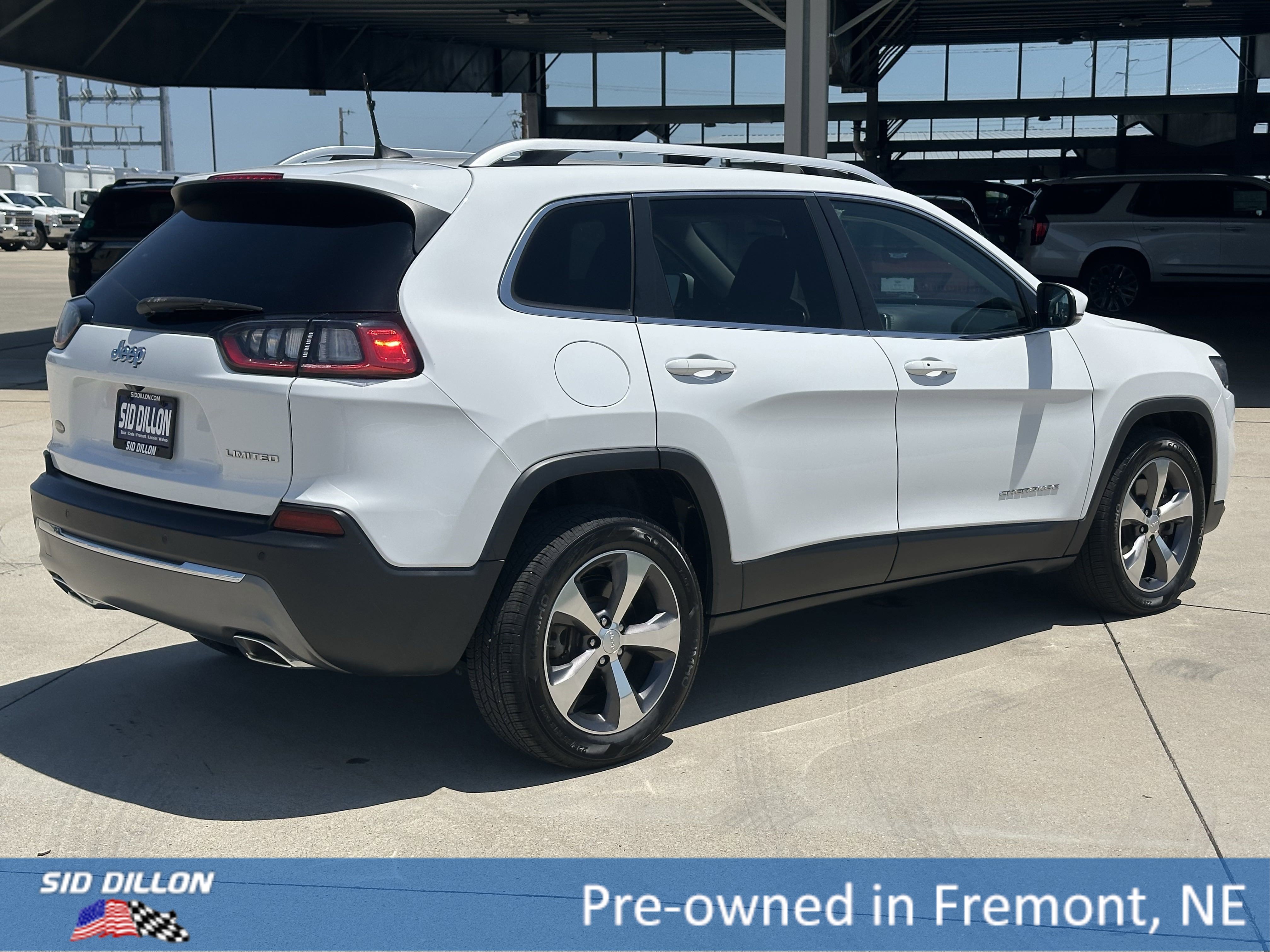 2020 Jeep Cherokee Limited photo 11