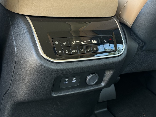 2025 Infiniti QX80 Sensory photo 14