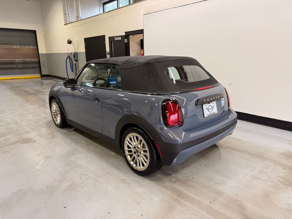 2026 Mini Cooper S Convertible Iconic photo 3