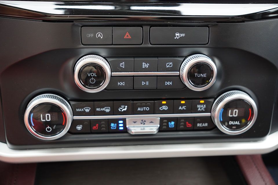 2024 Ford Expedition Limited photo 30