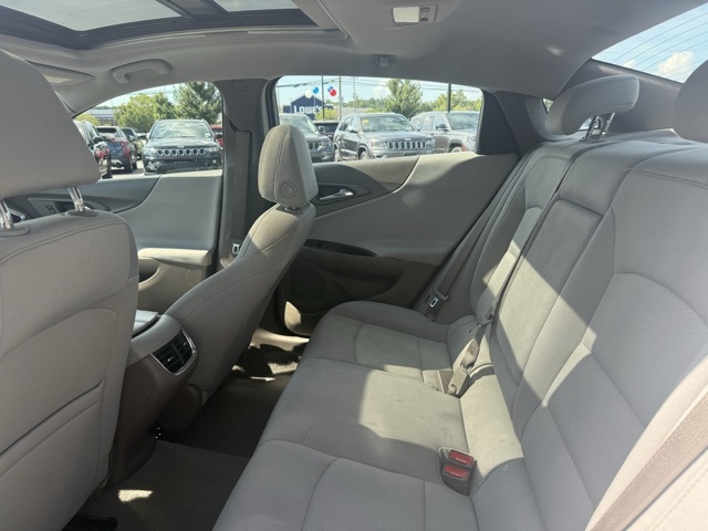 2022 Chevrolet Malibu 1LT photo 22