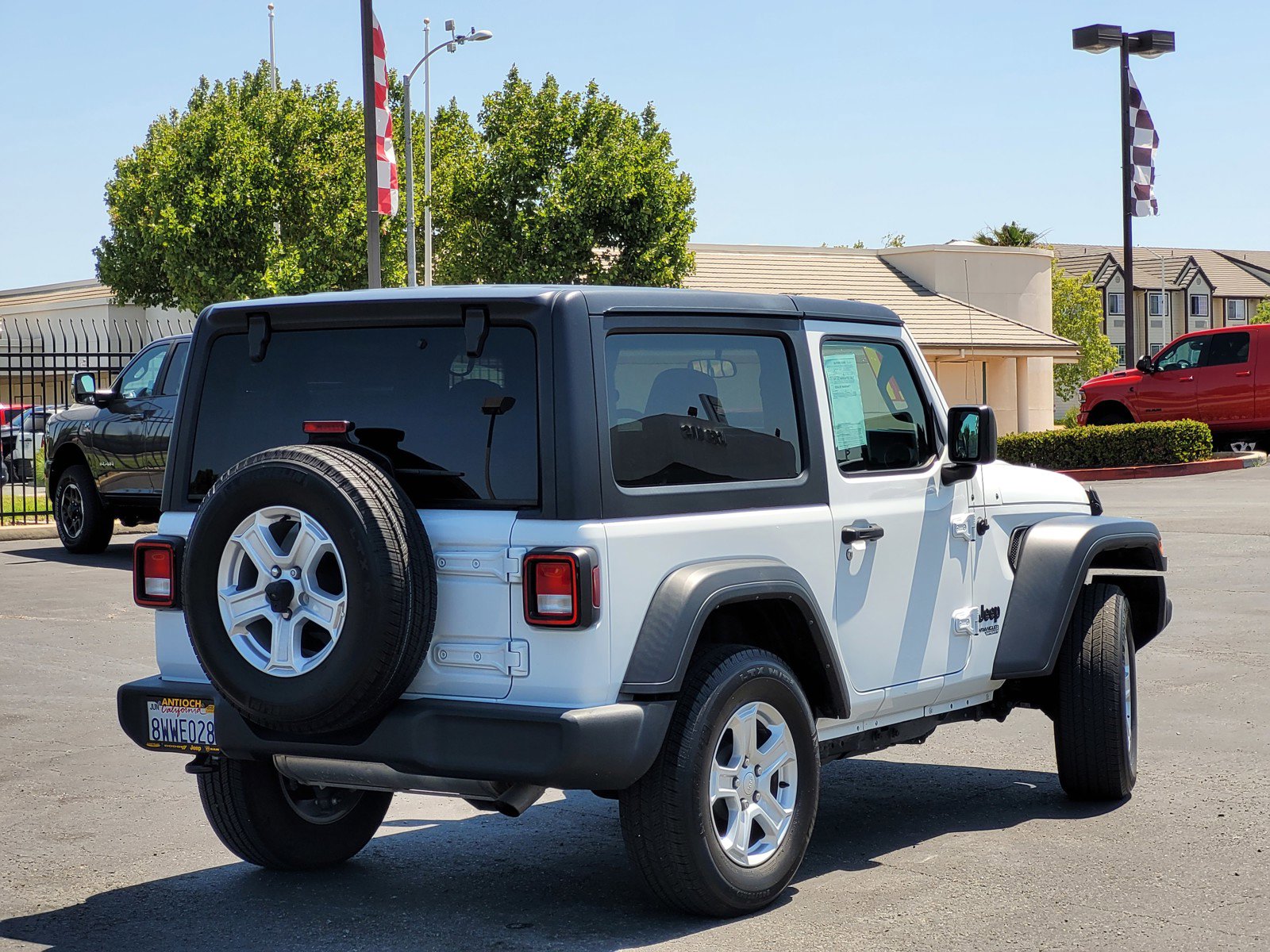 2021 Jeep Wrangler Sport S photo 4