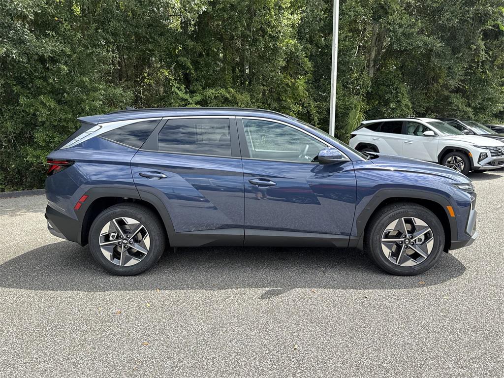 2026 Hyundai Tucson SEL photo 2