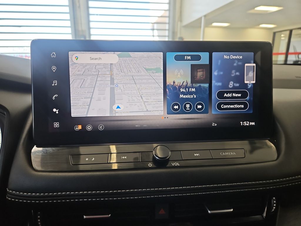 2024 Nissan Rogue Platinum photo 11