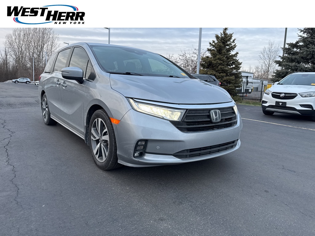 2023 Honda Odyssey Touring's photo