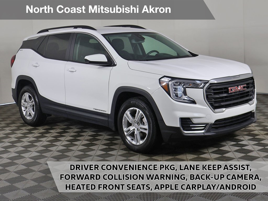 2022 GMC Terrain SLE's photo