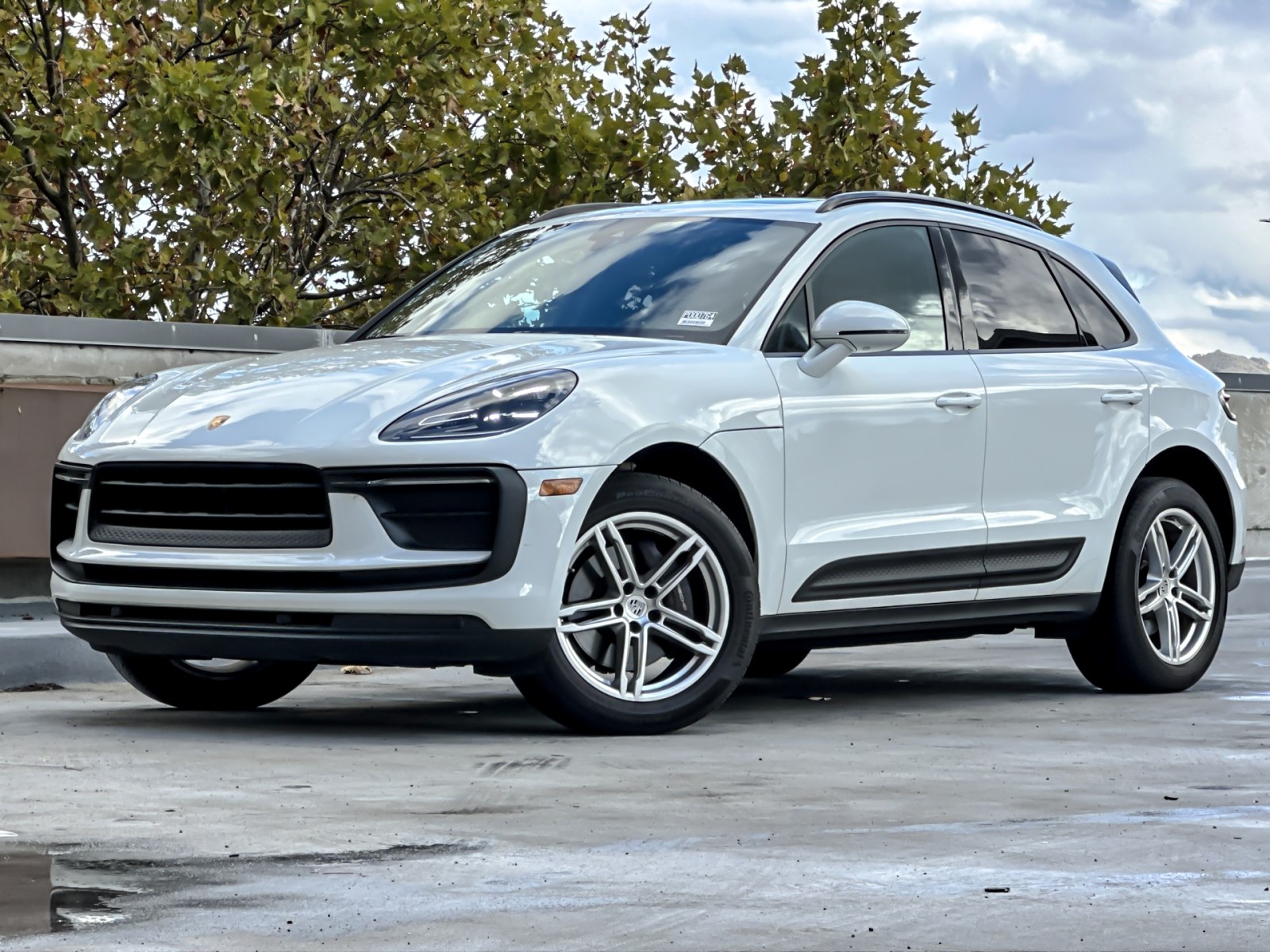 2022 Porsche Macan Base
