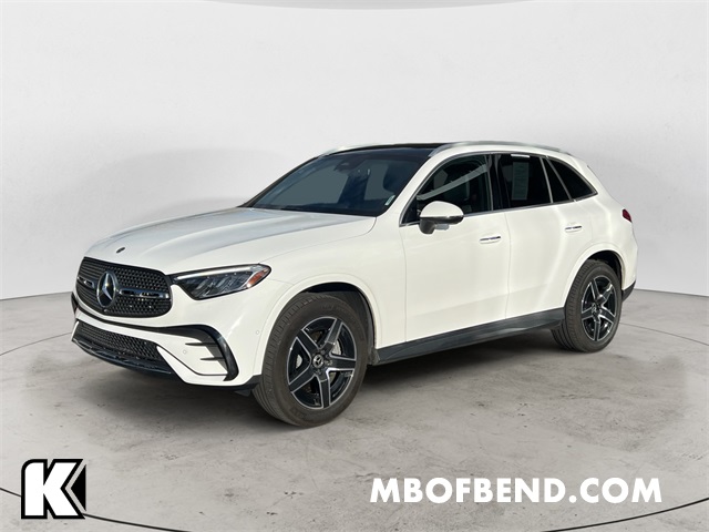 2024 Mercedes-Benz GLC GLC 300's photo