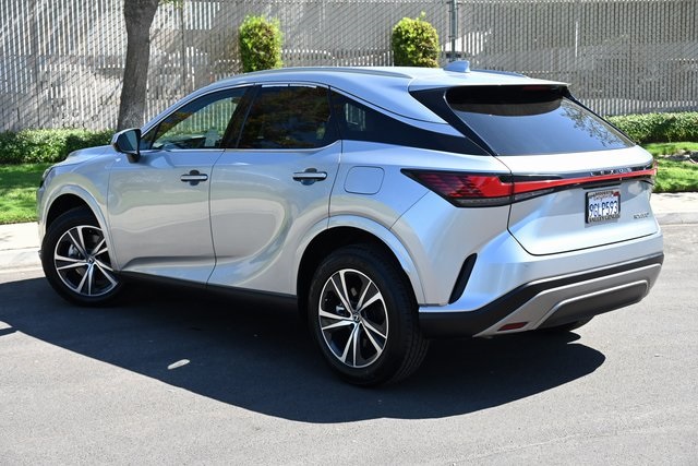 2023 Lexus RX 350 Premium photo 4