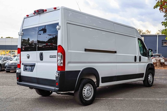 2024 Ram ProMaster 2500 photo 4