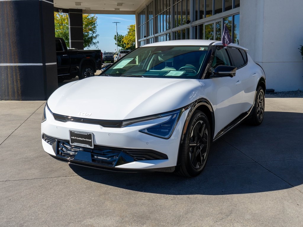 2025 Kia EV6 Wind photo 3