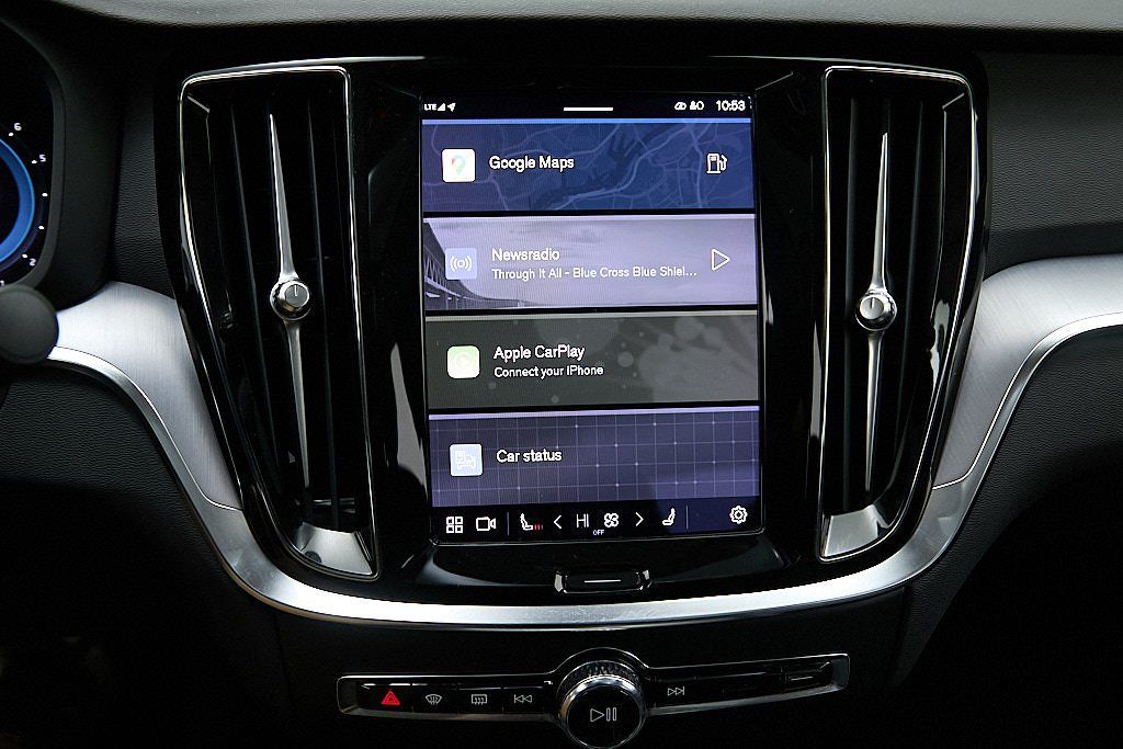 2024 VOLVO S60 - Image 24